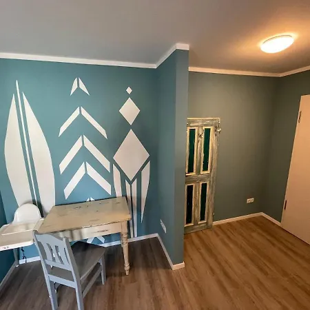 Zentrale Neubauwohnung Mit Balkon Daire *