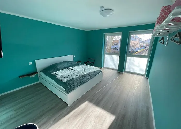 Zentrale Neubauwohnung Mit Balkon Polch